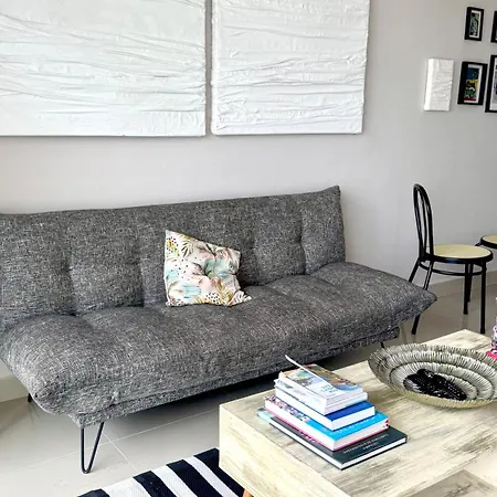 Artful With Amazing Balcony - Bay Views Cartagena