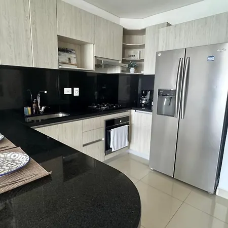 Artful With Amazing Balcony - Bay Views Apartamento